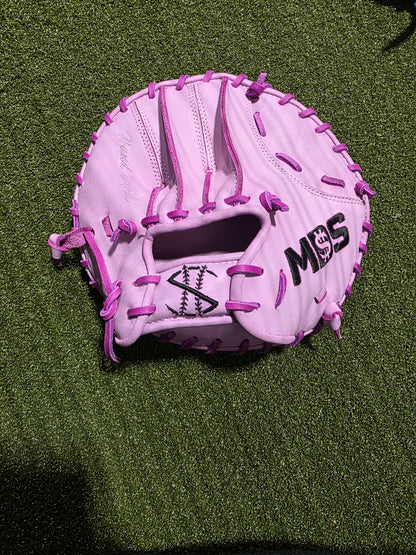 Pancake training glove Pink tie dye