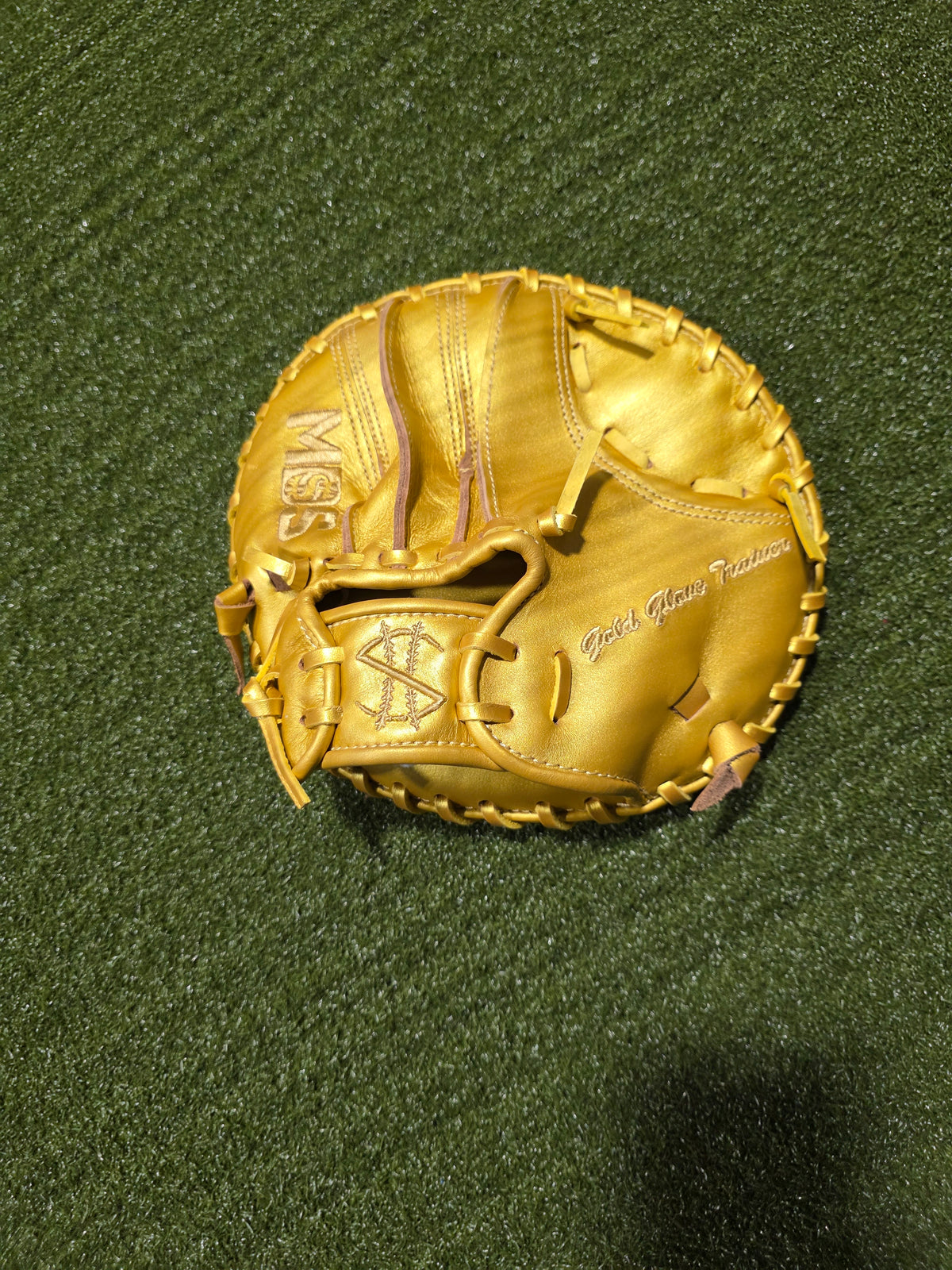 Pancake training glove Gold